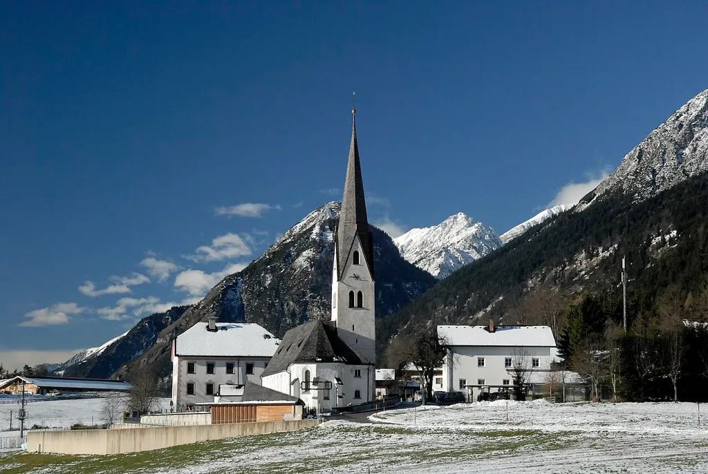 Gnadenwald in Tirol, Ortsteil Sankt Michael This media shows the protected monument with ObjektID 63998 in Austria. (Commons, de, Wikidata)