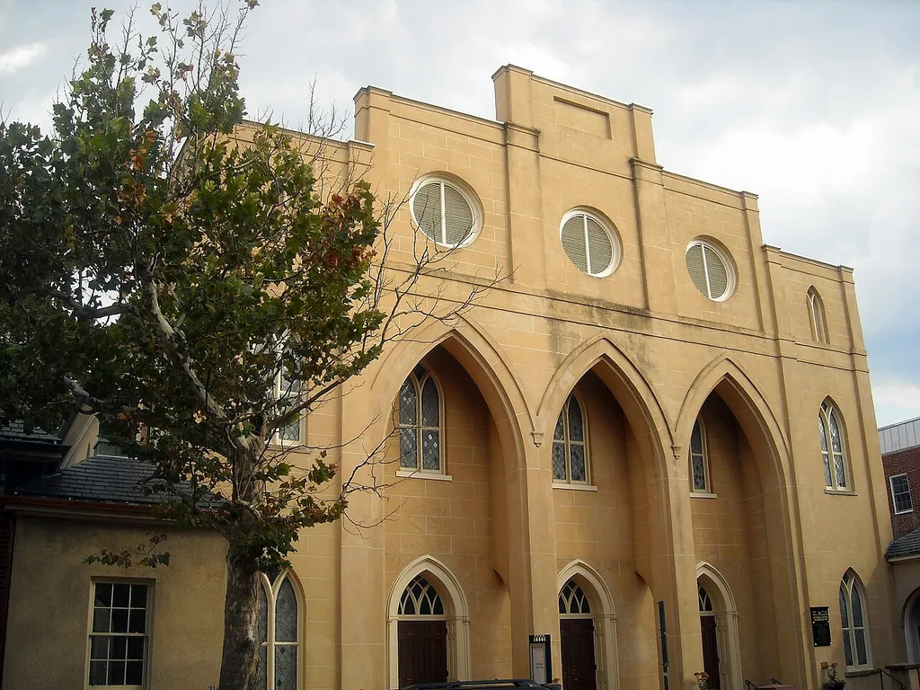 St. Paul's Episcopal Church at 228 S Pitt Street in Old Town Alexandria, Virginia. The building is listed on the National Register of Historic Places and is a contributing property to the Alexandria Historic District, a National Historic Landmark.