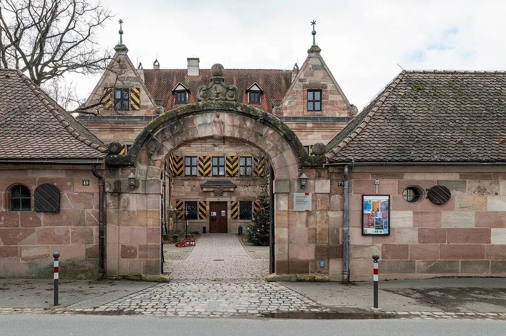 Gartentor Almoshofer Hauptstraße 49; Almoshofer Hauptstraße 51; Almoshofer Hauptstraße 51 b; Almoshofer Hauptstraße 53 in Nürnberg