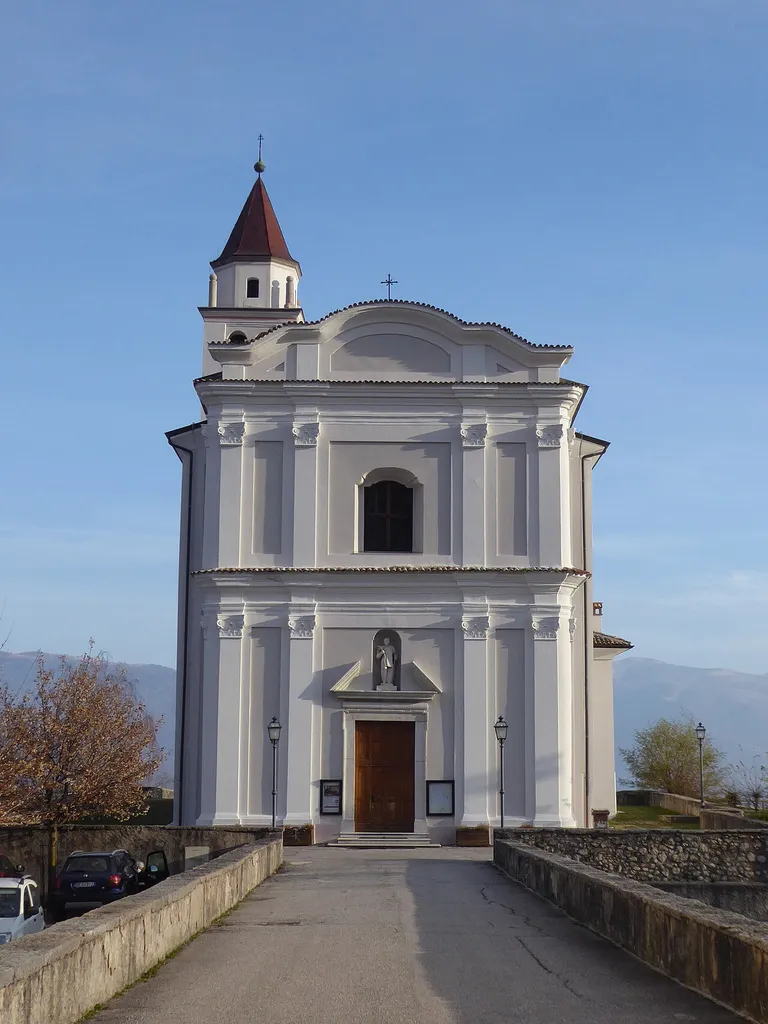 Castellano (Villa Lagarina, Trentino, Italy), Saint Lawrence church