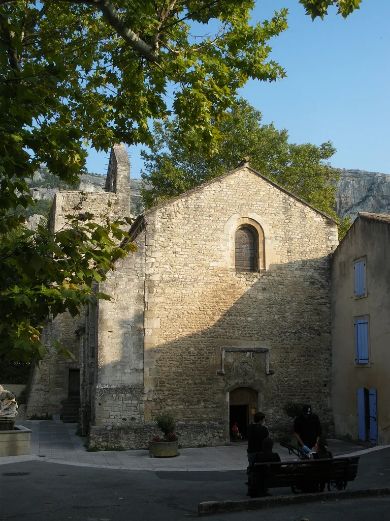 église de Fontaine de Vauclue