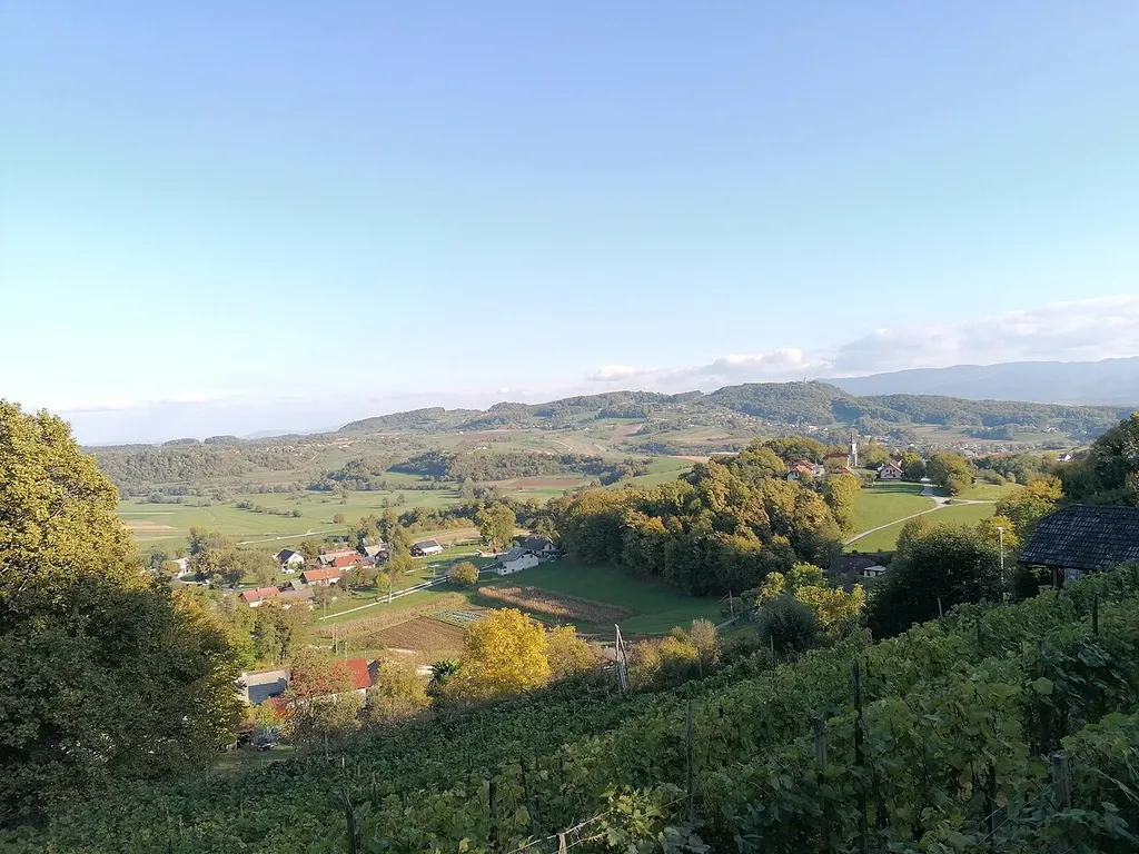 Radovlja, Šmarješke Toplice