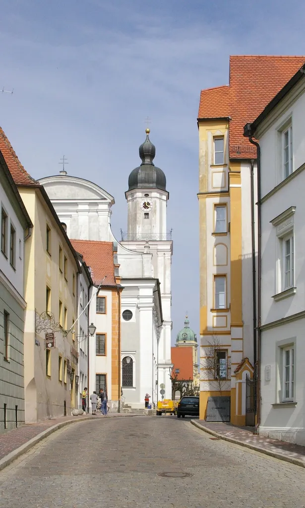 Neuburg an der Donau, Altstadt
