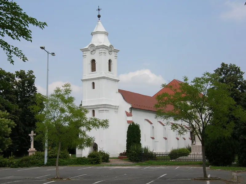 On this picture you can see the Roman Catholic church in Marcali.