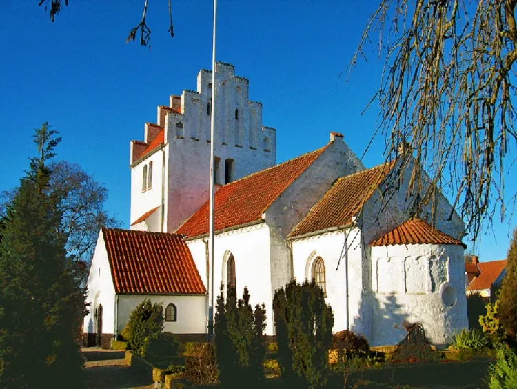Høm kirke, Ringsted, fra sydøst