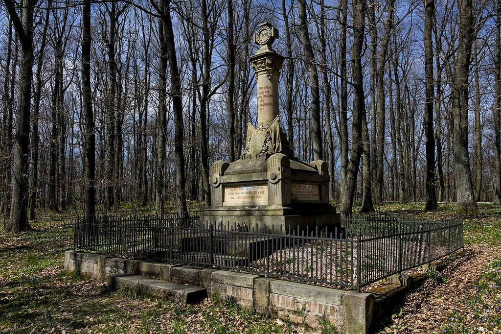 Memorial of the Austrian 51st Imperial-Royal Infantry Regiment, Máslojedy