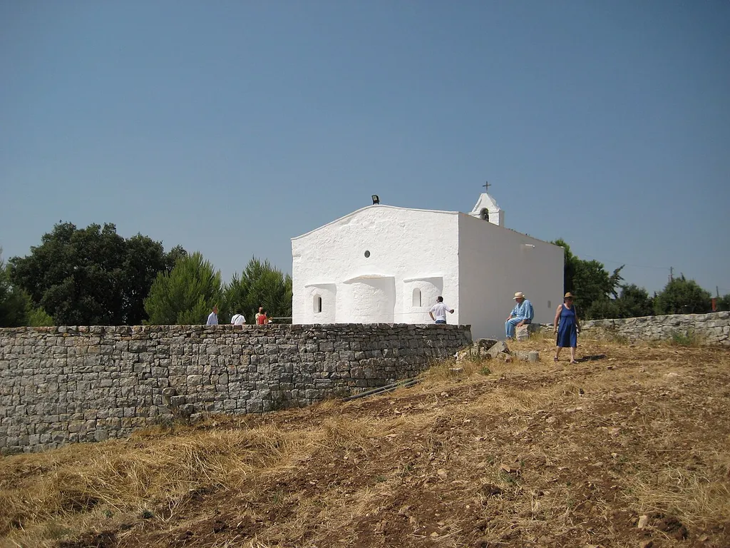 vista absidale della chiesa di Sant'Angelo in Francisto (o Frangesto) Monopoli (BA) -Italy- parziamente ricostruita nel secolo XII