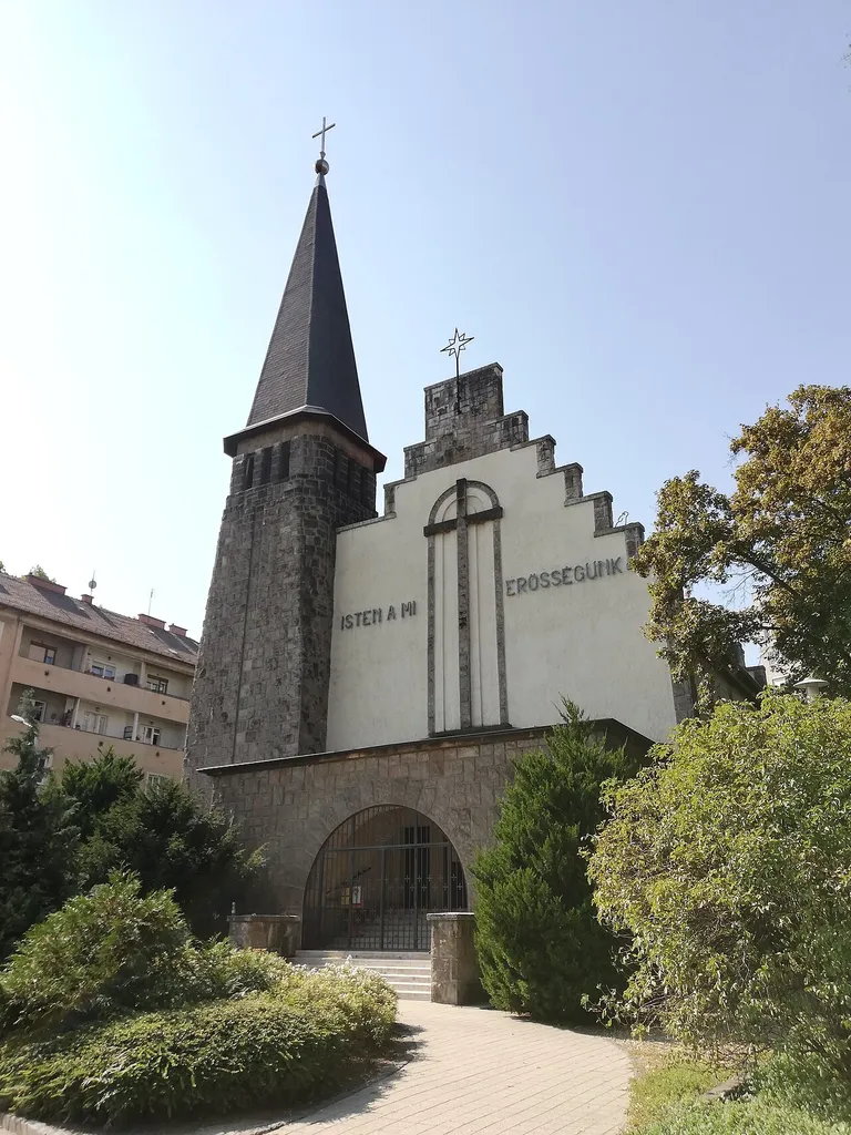 Óbudai Evangélikus Egyházközség - Evangélikus Templom