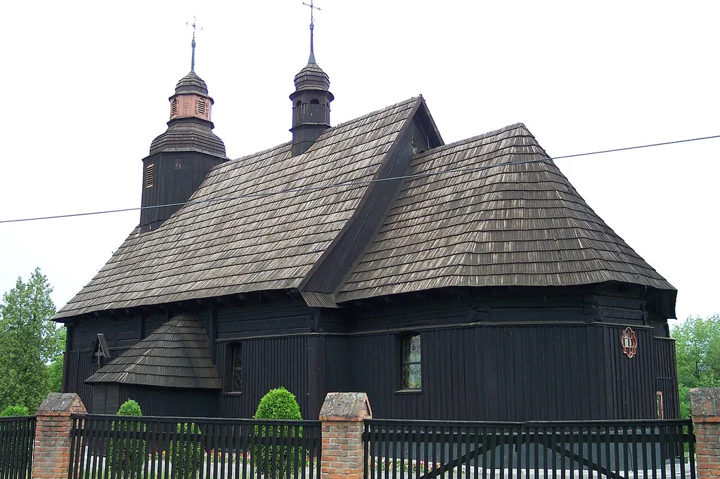 Radawie - kościół Podwyższenia Krzyża Świętego (zabytek nr 88/54 z 24.03.1954)