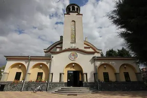Holy Trinity Church