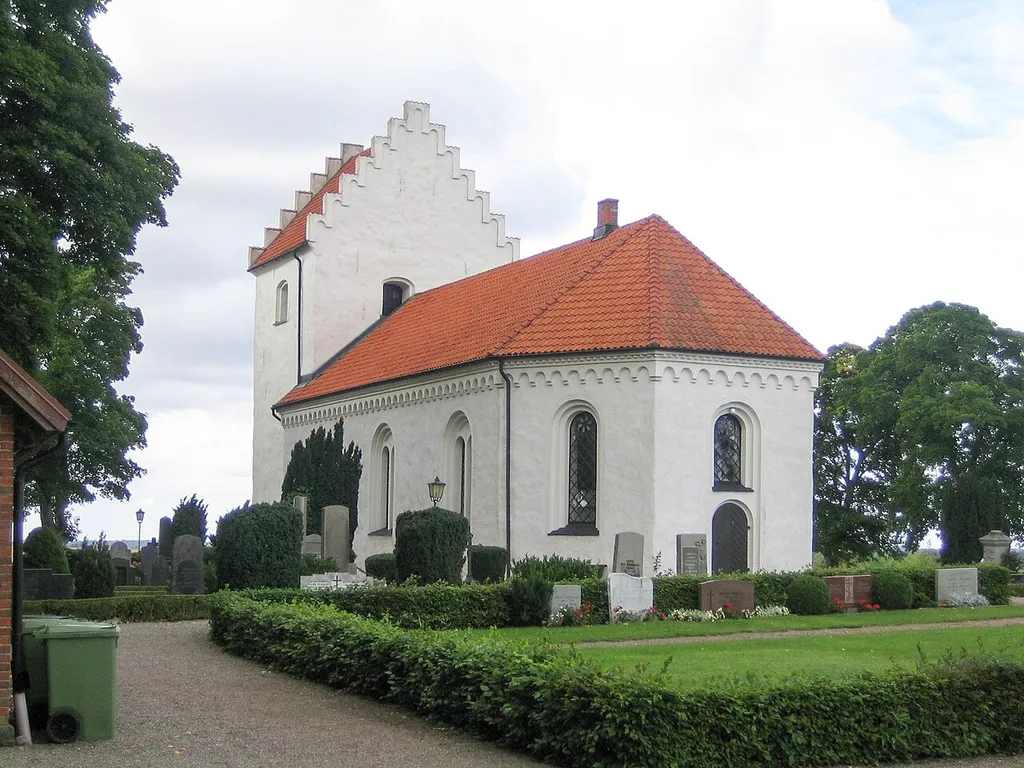 Svenstorp kyrka, Skivarps församling. Bilden tagen av mig själv 28 augusti 2005.
