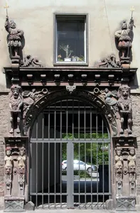 Renaissanceportal An der Martinikirche 1