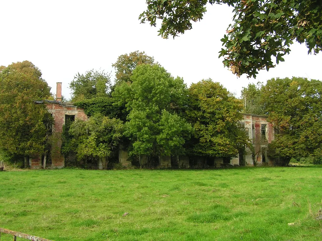 Abbaye de Hautefontaine (Inscrit)