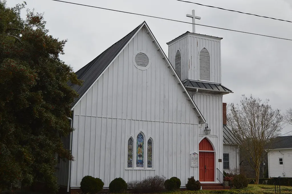 Front of Christ Episcopal Church, located at 412 Summit Avenue in Walnut Cove, North Carolina, United States. Built in 1886, it is listed on the National Register of Historic Places.