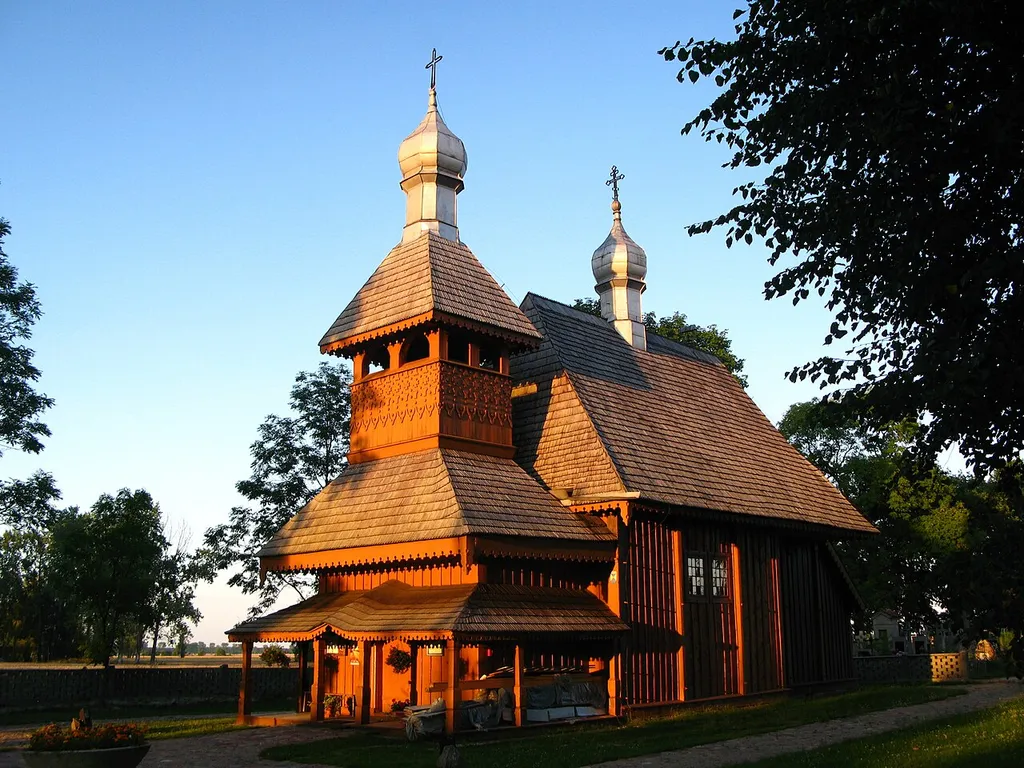 Cerkiew prawosławna, ob. kościół rzym.-kat. par. p.w. Narodzenia NMP (drewn., 1887) Ortel Książęcy, gmina Biała Podlaska