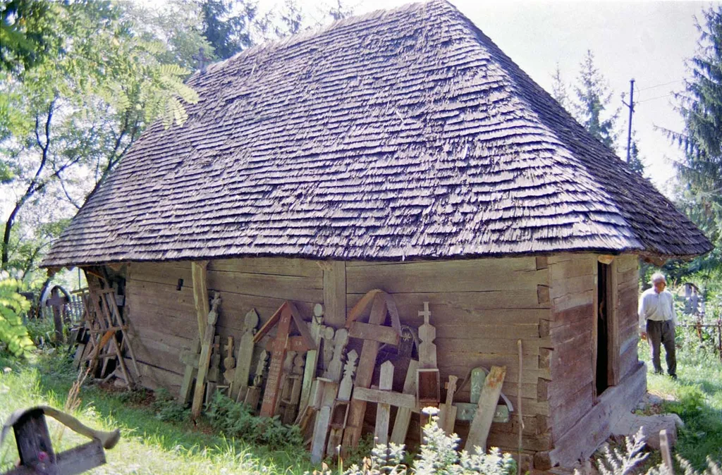 Mariţa, judeţul Vâlcea, biserica de lemn, peretele sudic.