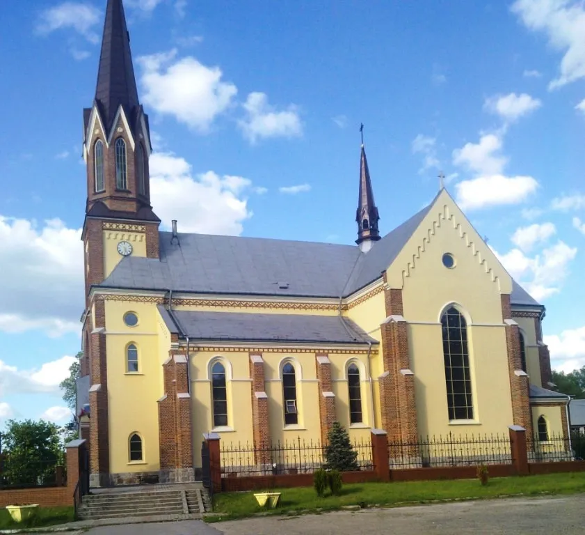 Kościół pw. Przemienienia Pańskiego w Woli Zarczyckiej, czerwiec 2014 r.