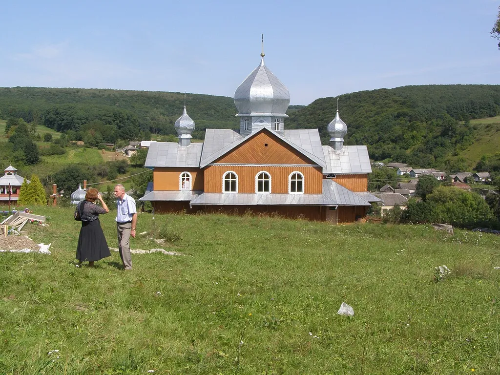 Церква Воскресіння Христового (дер.), Яглуш