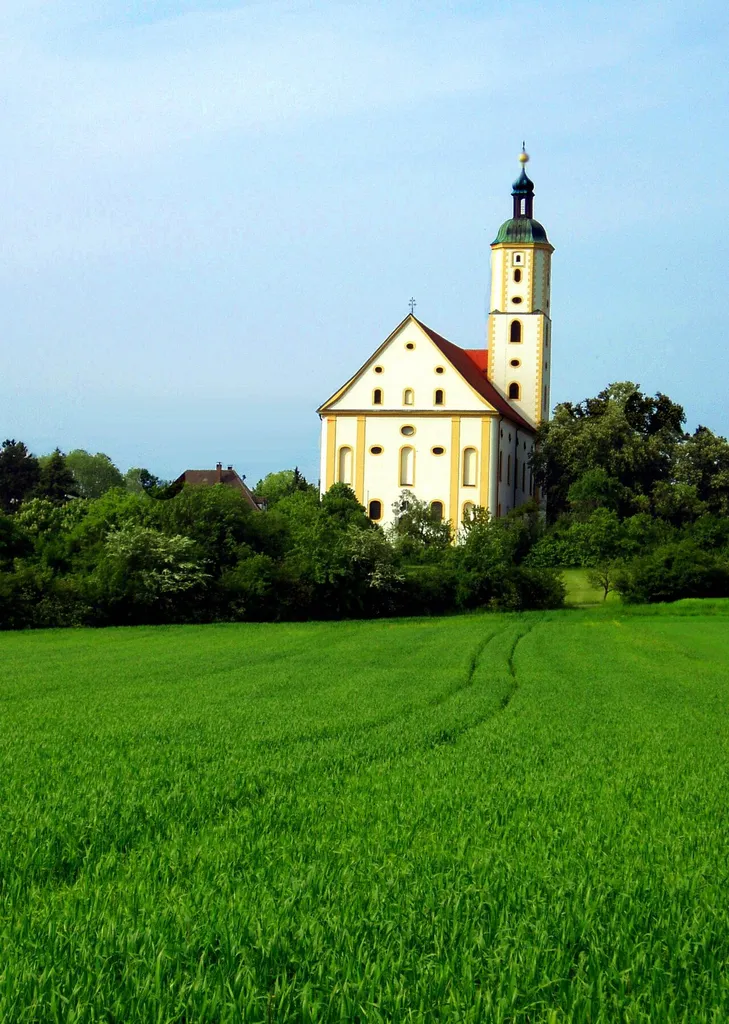 *Wemdinger Wallfahrtskirche own photography 20.05.05