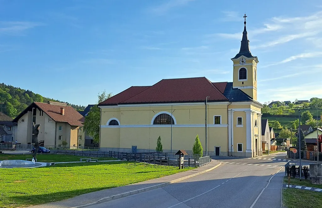 Cerkev sv. Križa, Velike Brusnice