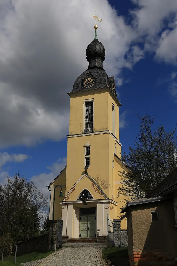 Kirche Oppach April 2017 (2)