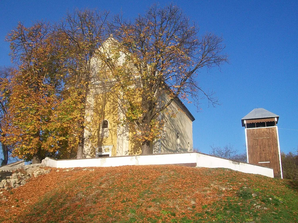 This media shows the protected monument with the number 610-493/1 CHMSK/610-493/1,CHMSK/610-493(other) in the Slovak Republic.