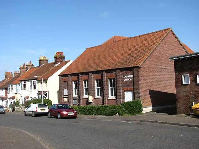 St Martin's Church. Cromer has two church centres: the parish church 318975 in the town centre, and St. Martin's church in Mill Road.