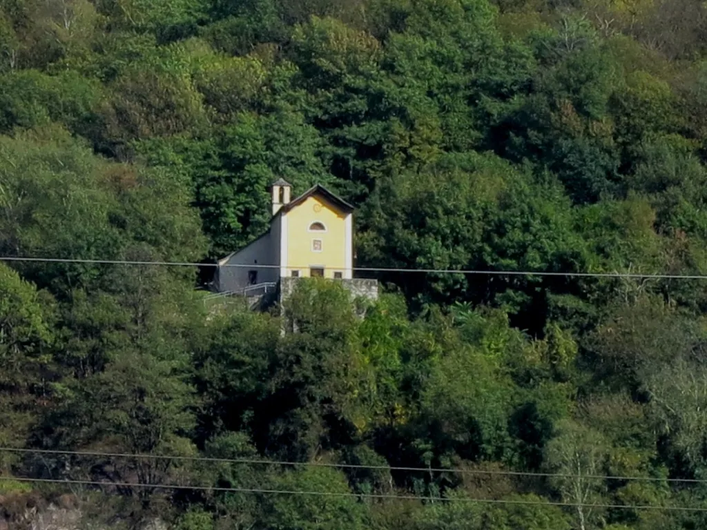 Kirche Santa Pietà, Osogna TI, Schweiz