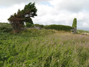 Templeinishmackauv Church