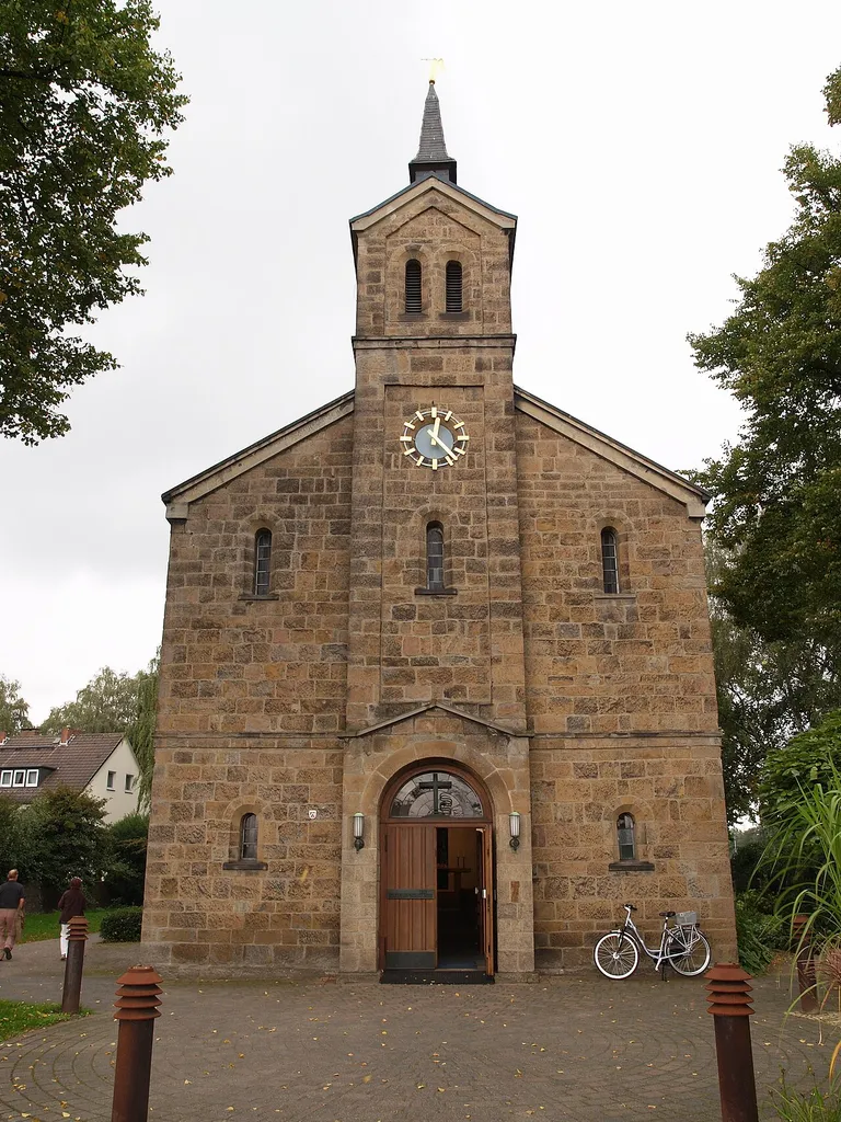 Die Cranger Kirche in Herne-Crange, Ansicht von Osten