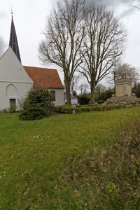 Dorfstraße, Kirche