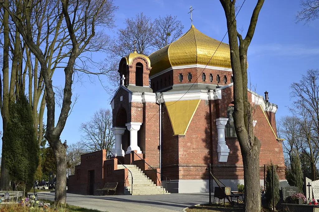 Cerkiew Zaśnięcia Najświętszej Maryi Panny w Łodzi na cmentarzu prawosławnym pw. św. Aleksandra Newskiego