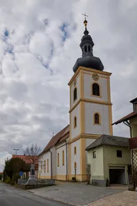 Katholische Pfarrkirche St. Gertraud