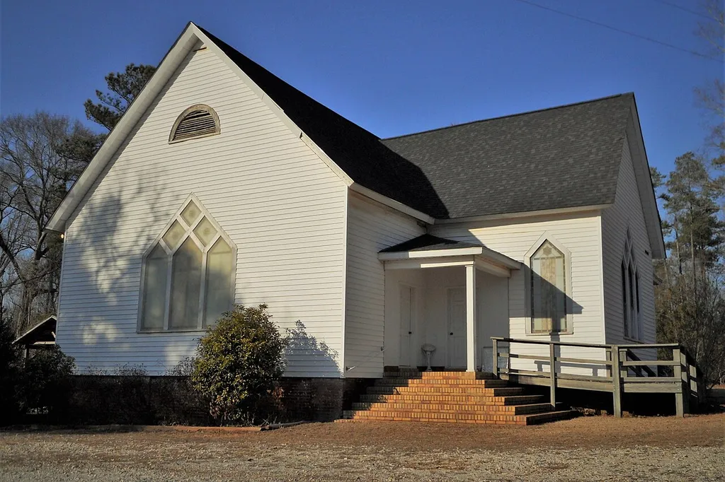 This is a digital photograph of the historic United Methodist Church in Oak Bowery, Alabama. It was taken on February 14, 2011.