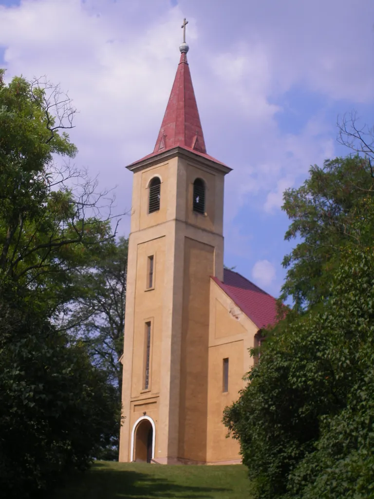 Kisgyarmat - katolikus templom