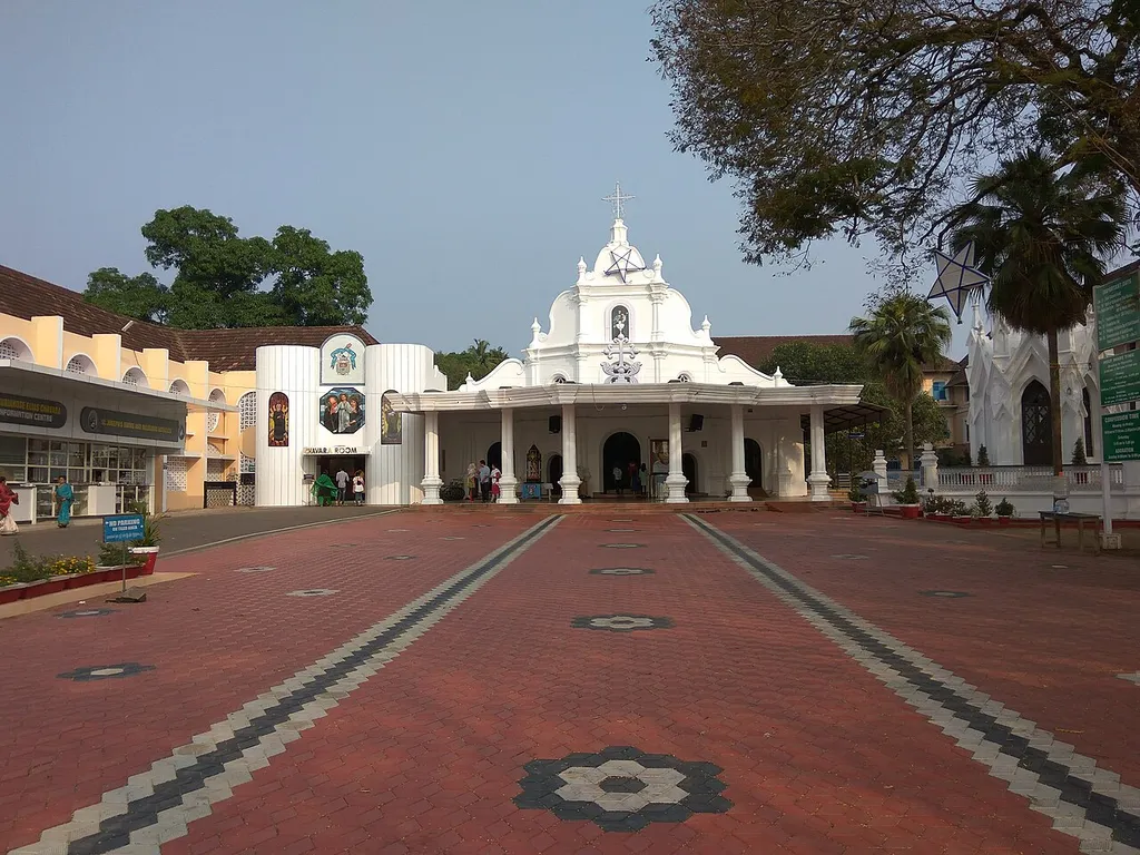 Front view of Kuriakose Chavara pilgrimage centre Saint Joseph Church