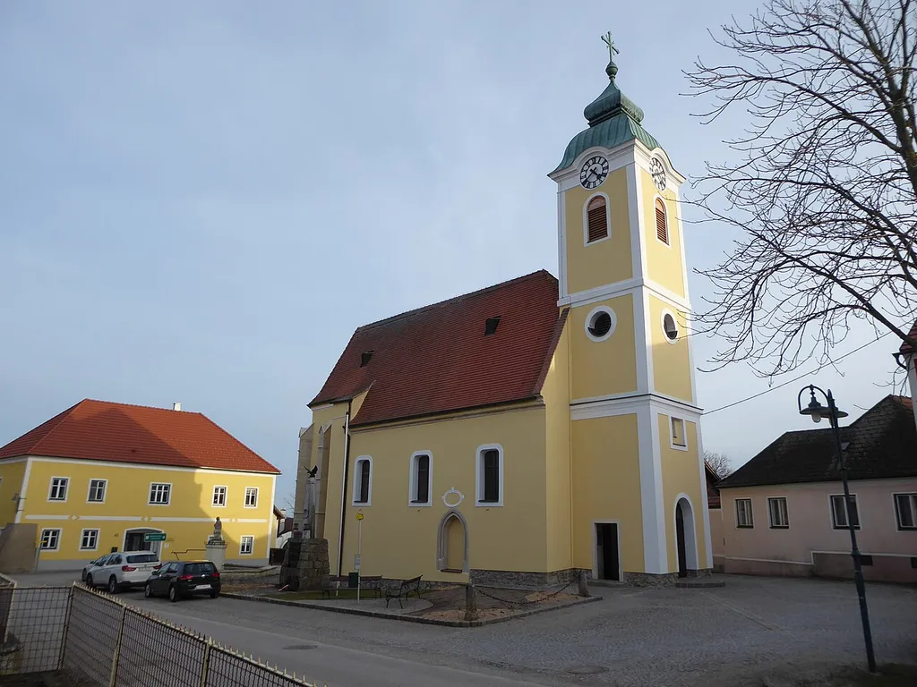 Kath. Pfarrkirche St. Wolfgang, Mittelberg