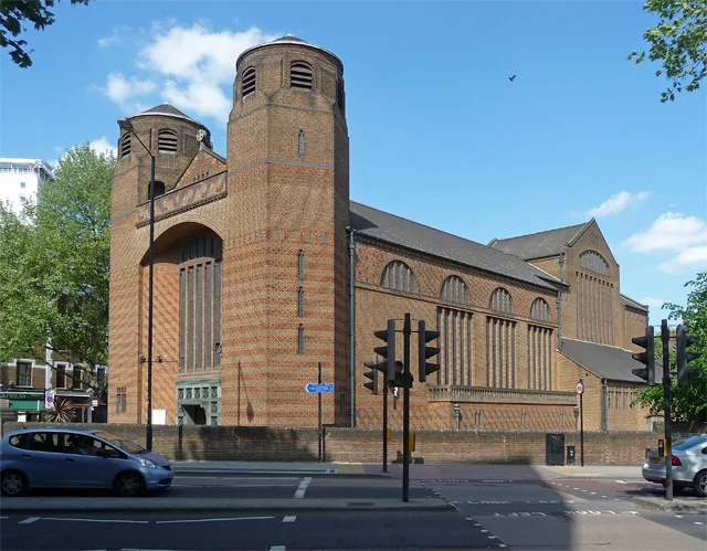 Most Holy Trinity, Jamaica Road