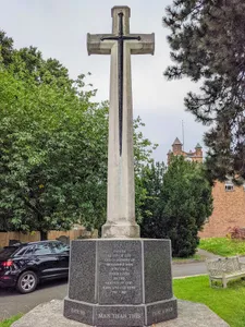 St Mary's Church Cross of Sacrifice, Woodford