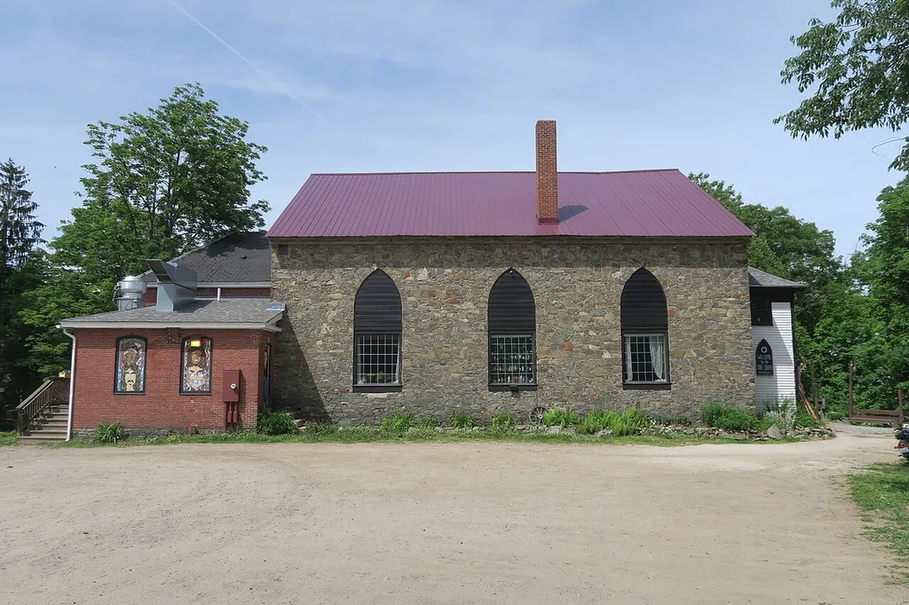 The Stone Church, Newmarket New Hampshire