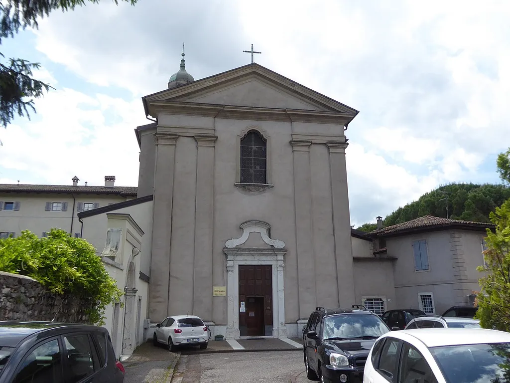 Borgo Sacco (Rovereto, Trentino, Italy), Saints Michael and Gabriel church