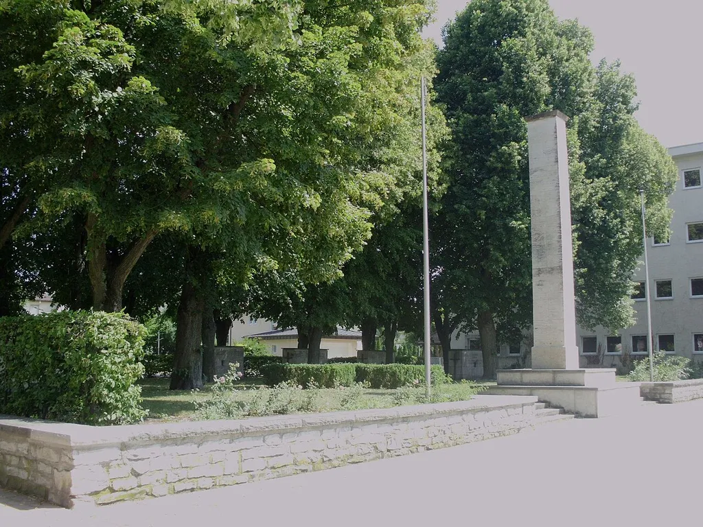 Kriegerdenkmal Hindenburgplatz 2 in Gunzenhausen