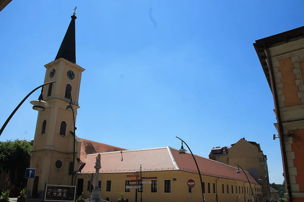 Gimnazijski trg (Pančevo)