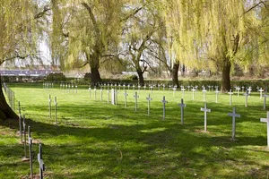 Pont-de-Nieppe German military cemetery