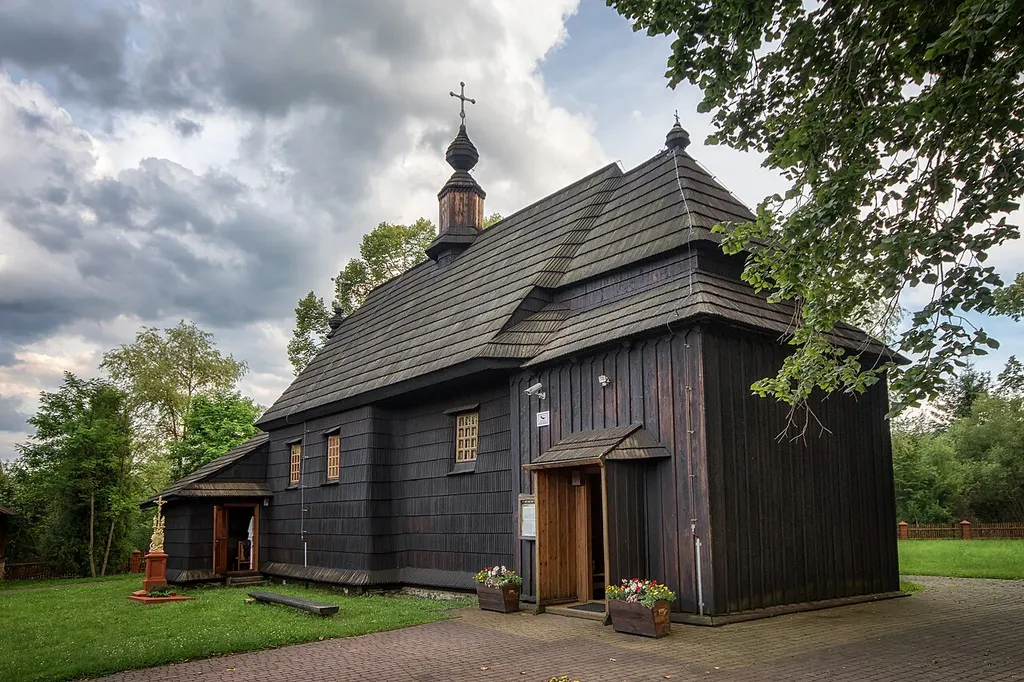 Ustjanowa Górna, cerkiew gr.-kat. p.w. św. Paraskewy, ob. kościół rzym.-kat. p.w. Narodzenia NMP, 1791, XIX