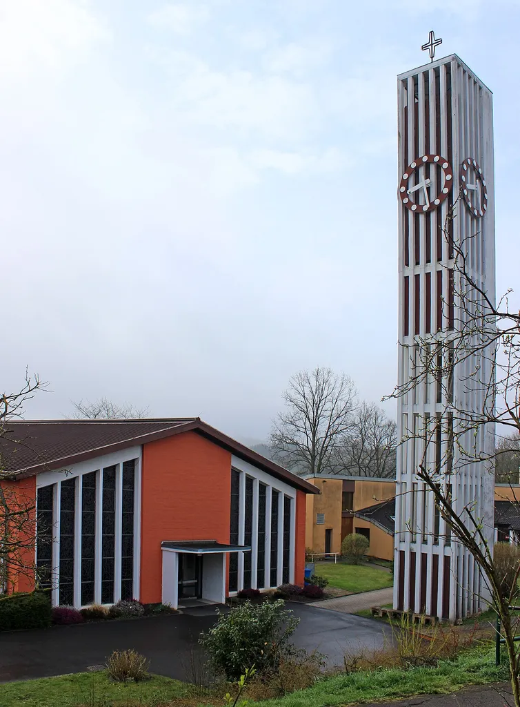 Die ev. Paul-Gerhardt-Kirche in Neunkirchen-Wellesweiler, Saarland