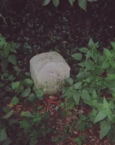 Milestone, School Hill, S of jct with Church Road