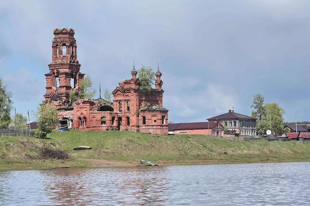 Благовещенская церковь: Покча, Чердынский район, Пермский край
