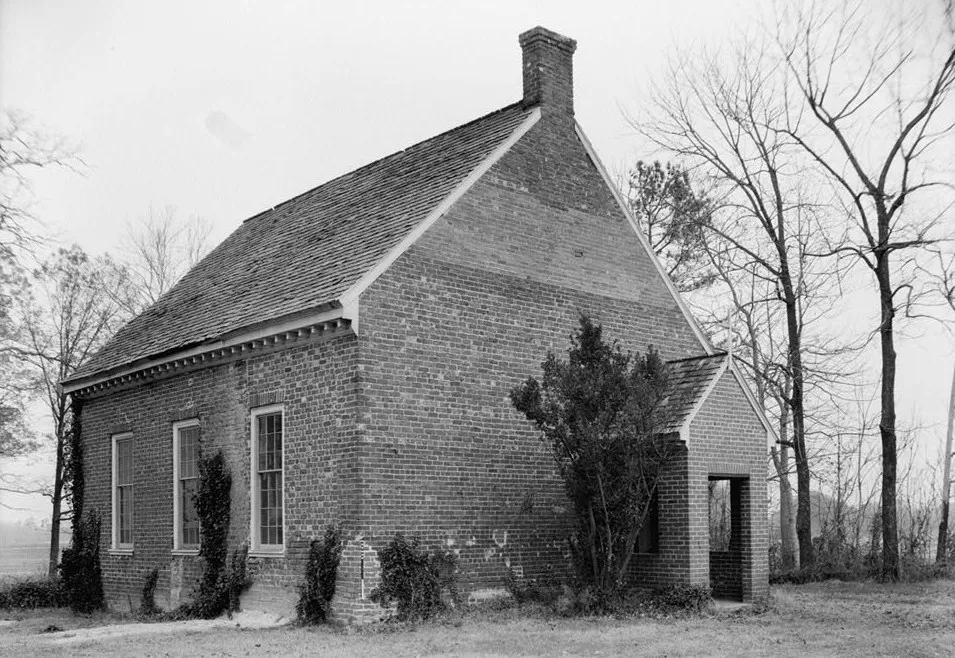 Hickory Neck Church, U.S. Route 60, Toano vicinity (James City, Virginia) cropped This file comes from the Historic American Buildings Survey (HABS), Historic American Engineering Record (HAER) or Historic American Landscapes Survey (HALS). These are programs of the National Park Service established for the purpose of documenting historic places. Records consist of measured drawings, archival photographs, and written reports. When reusing please credit: Library of Congress, Prints &amp; Photographs Division, VA,48-TOA,1-1 This tag does not indicate the copyright status of the attached work. A normal copyright tag is still required. See Commons:Licensing. Public domainPublic domainfalsefalse This image or media file contains material based on a work of a National Park Service employee, created as part of that person's official duties. As a work of the U.S. federal government, such work is in the public domain in the United States. See the NPS website and NPS copyright policy for more information.