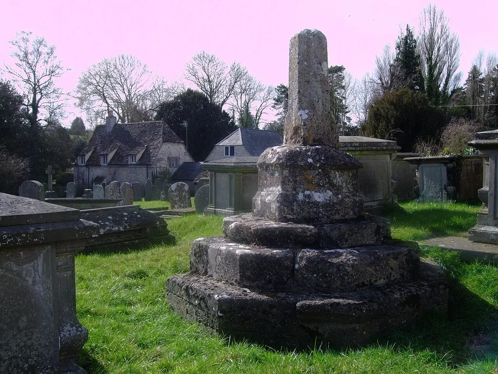 Medieval cross, Saint Mary's Churchyard, Purton